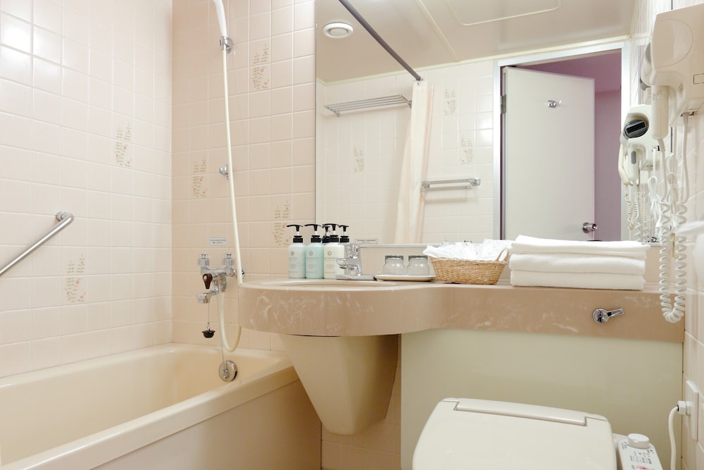 ANA Crowne Plaza Akita by IHG 49/50