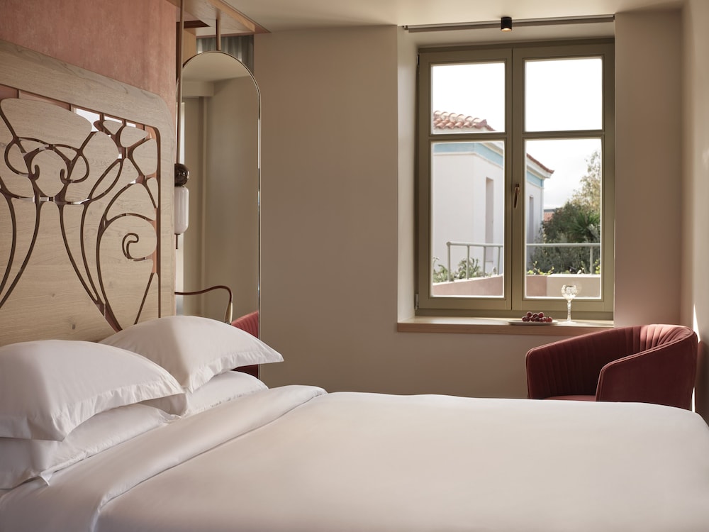 JUNIOR SUITE, OUTDOOR JETTED TUB