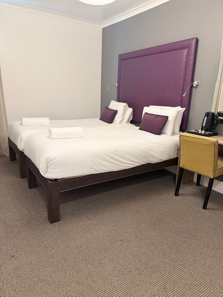 STANDARD, TWIN BEDS
