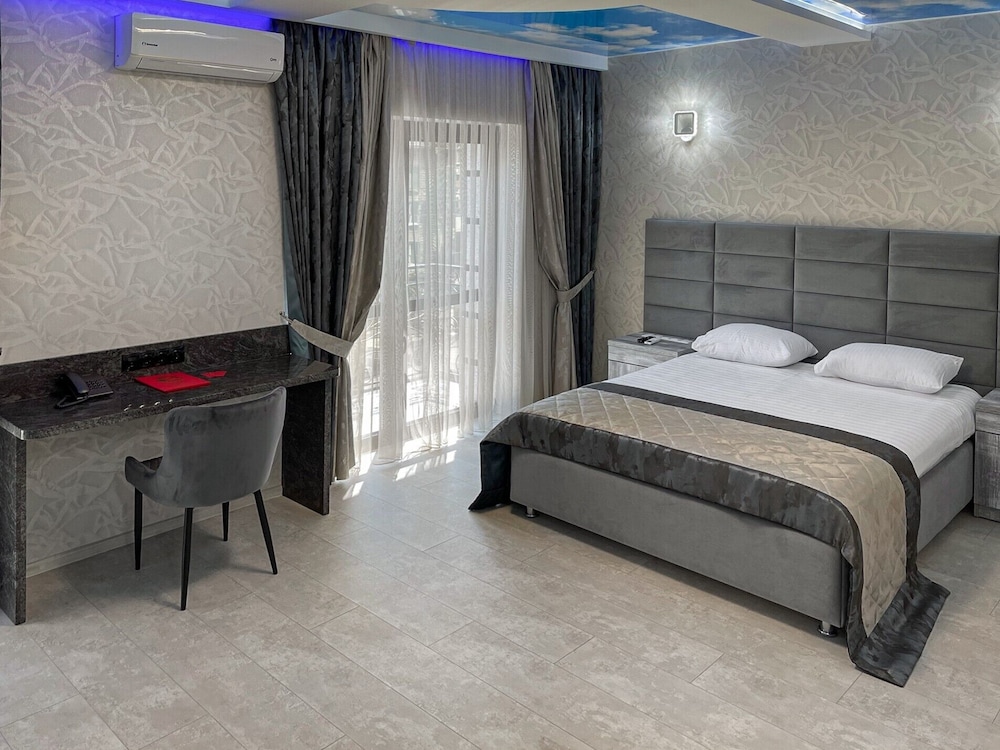 Prestige Apart Hotel 11/49
