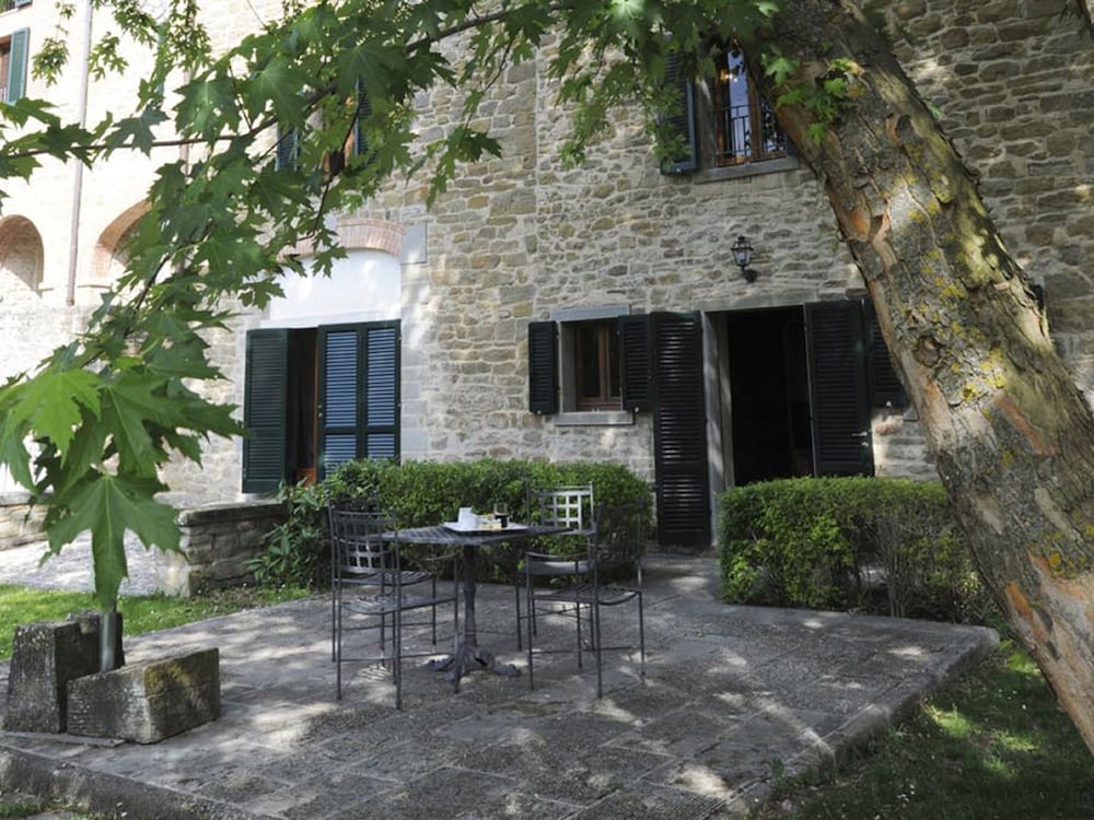Borgo il Melone 68/71