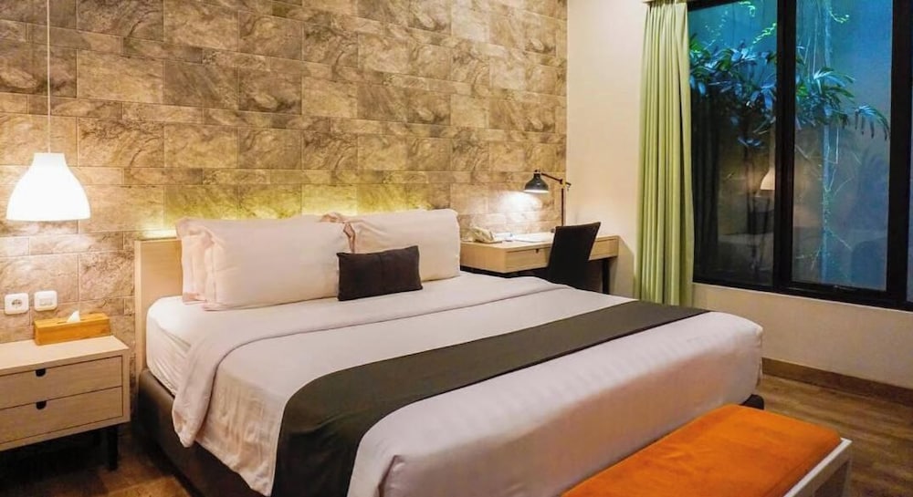 Treehouse Suites 23/50