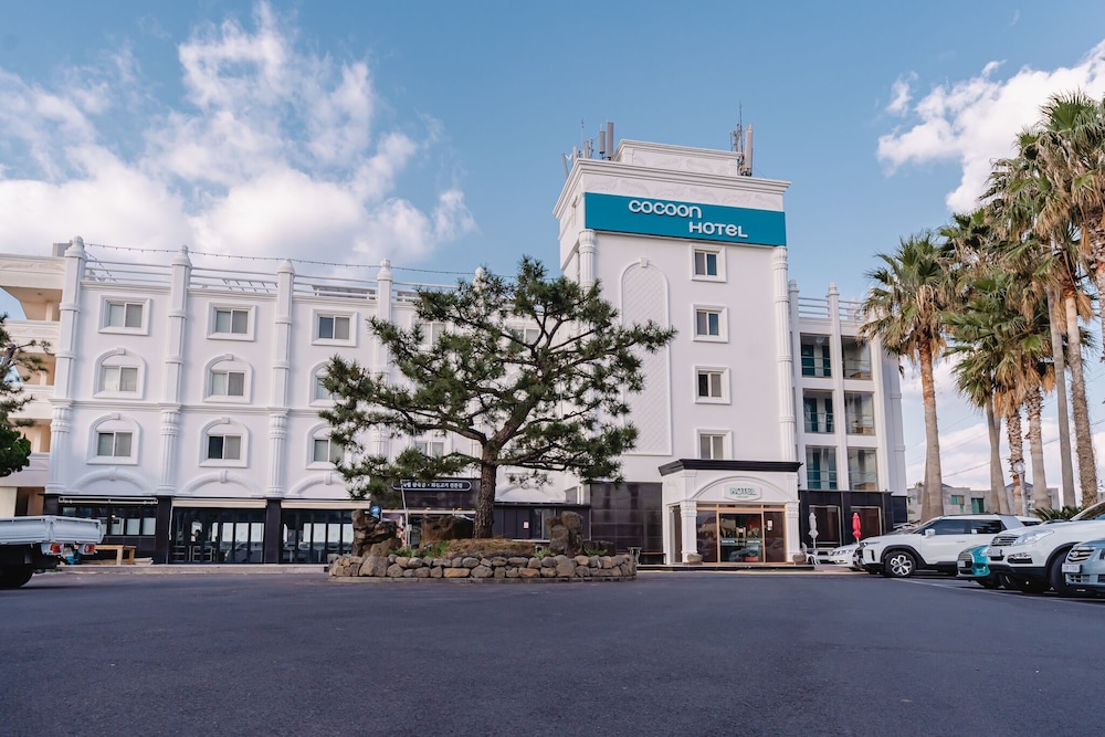 Cocoon Hotel 36/50