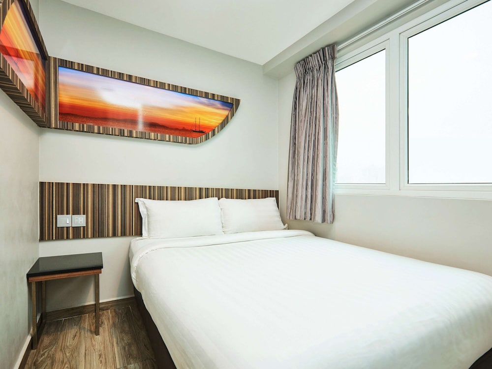 CABIN, DOUBLE BED
