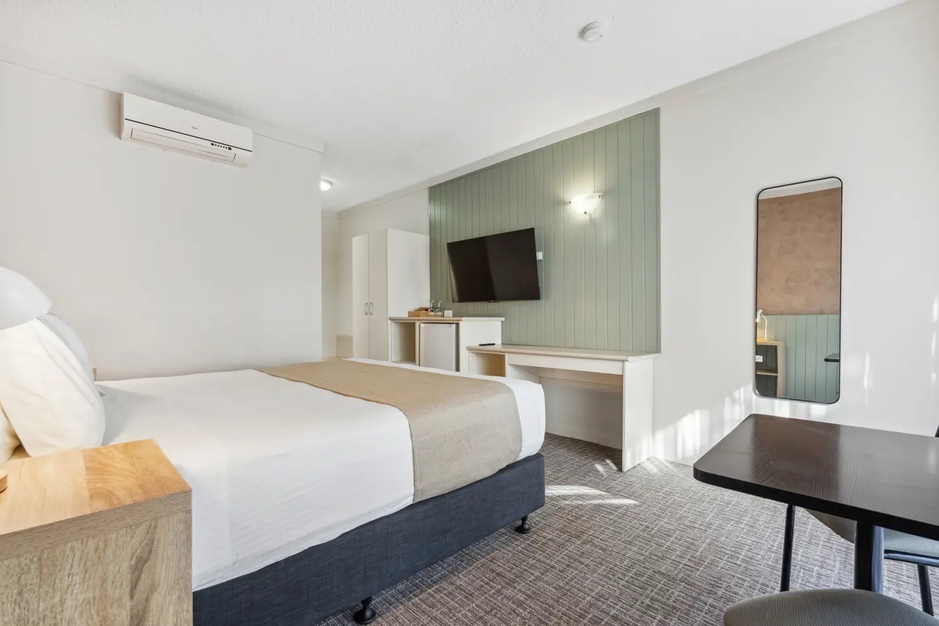 Econo Lodge Dockside Glenelg 20/29