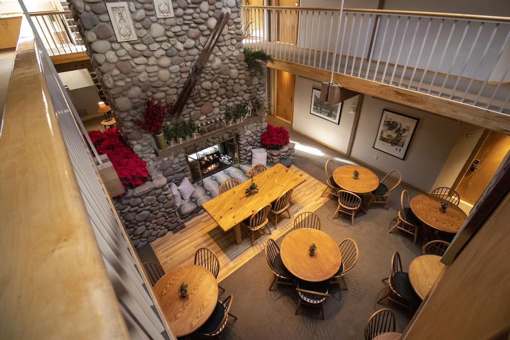 Aspen Mountain Lodge 36/50