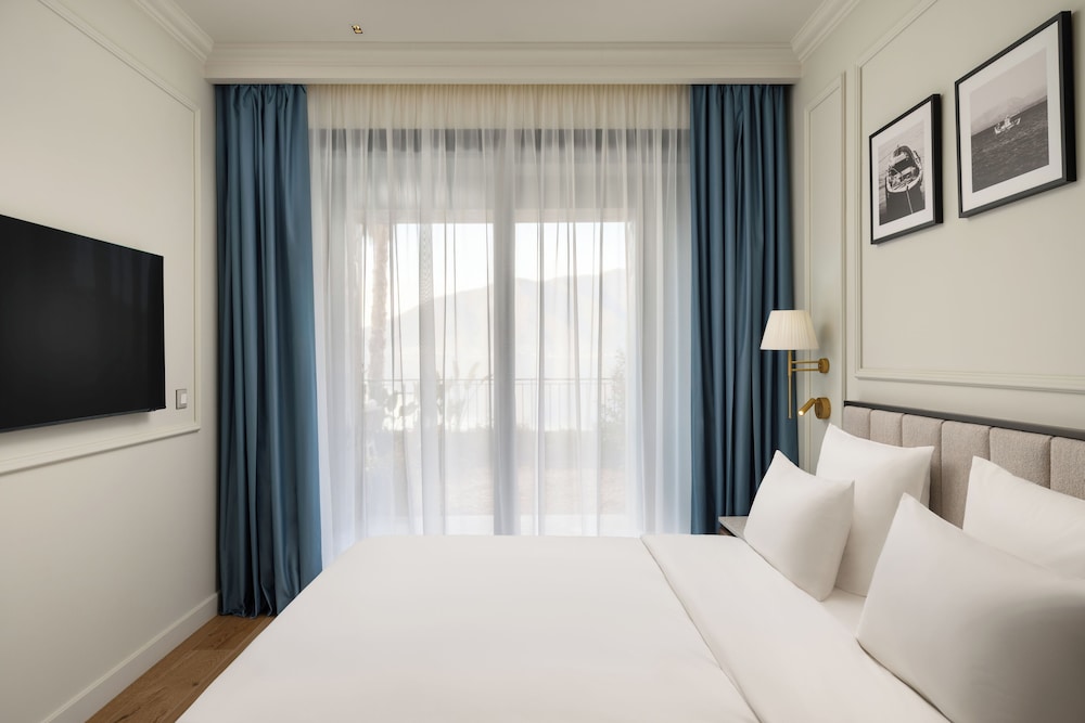 Movenpick Hotel & Residences Teuta Kotor Bay 15/58