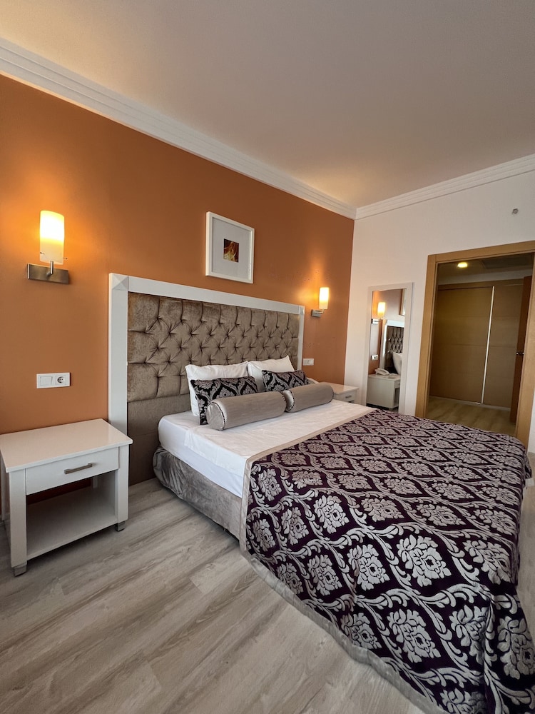 SL La Perla Hotel Kemer 16/50