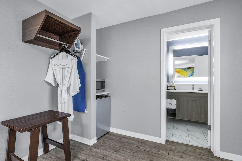 Inn At Rockaway 31/50