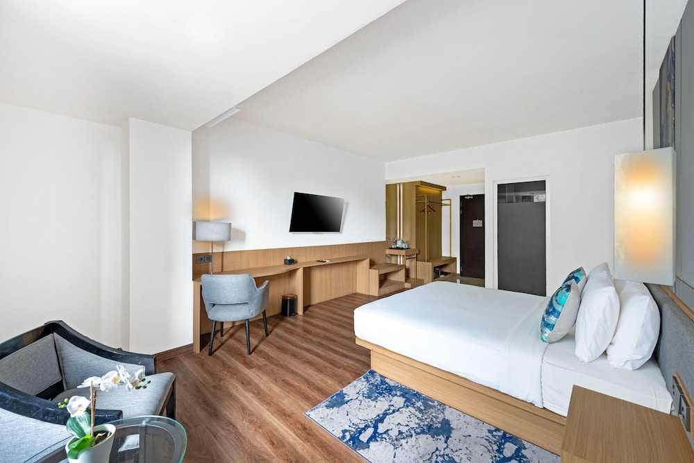 Oakwood Hotel and Apartments Taman Mini Jakarta 17/57