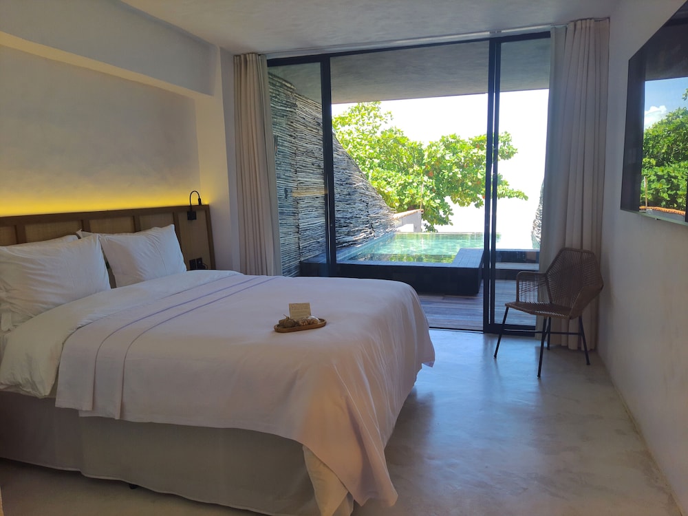 Apenunga Eco Hotel 11/68