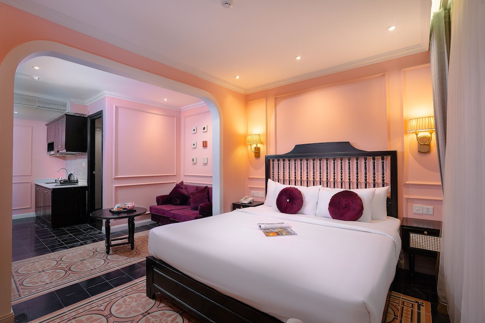 The Now Boutique Hotel 15/50
