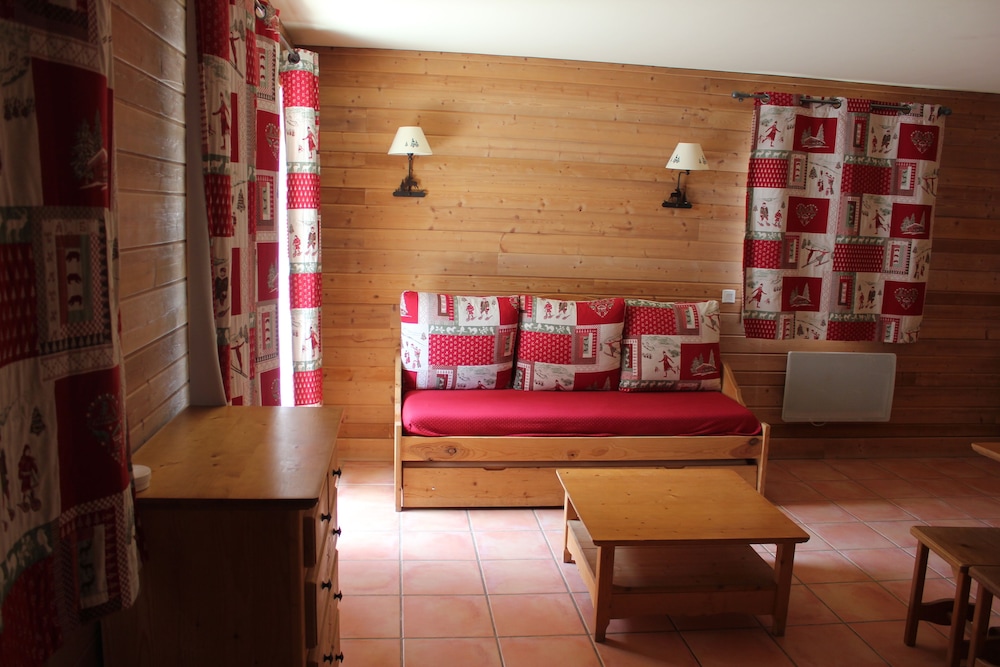Residence Le Hameau De Praroustan 44/55