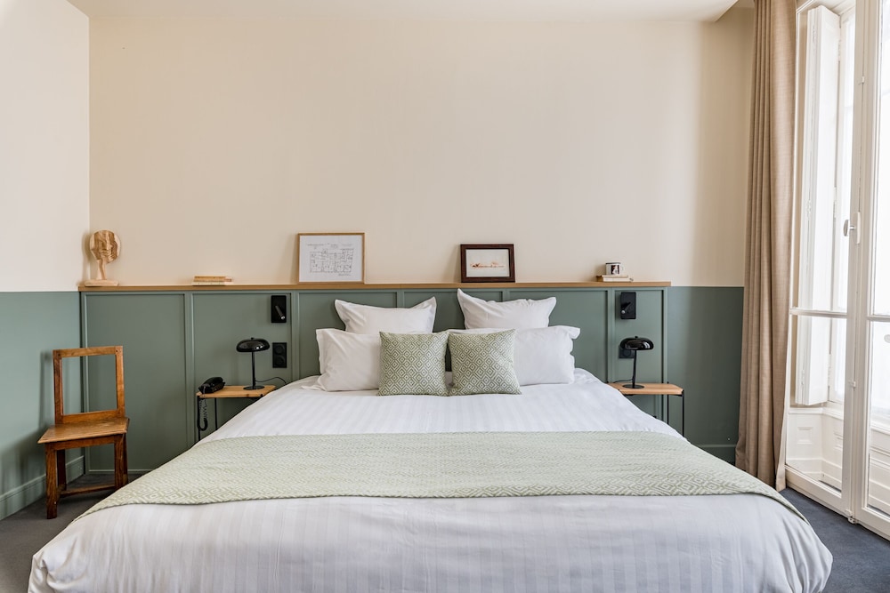 PREMIUM, DOUBLE BED