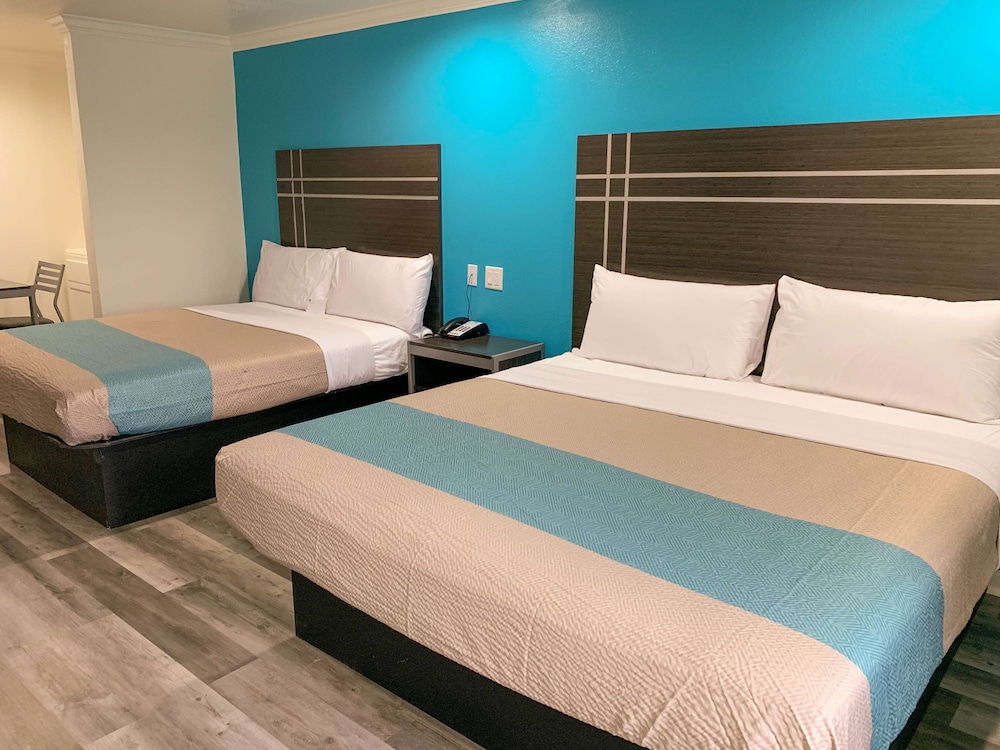 Motel6 Houston, TX – Hwy 249 and Fallbrook 20/44