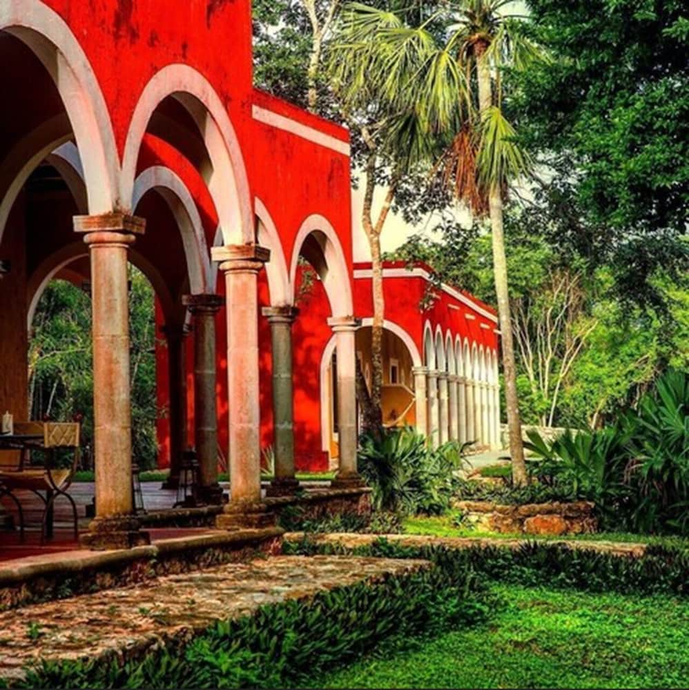 Hotel Hacienda Ticum 6/77