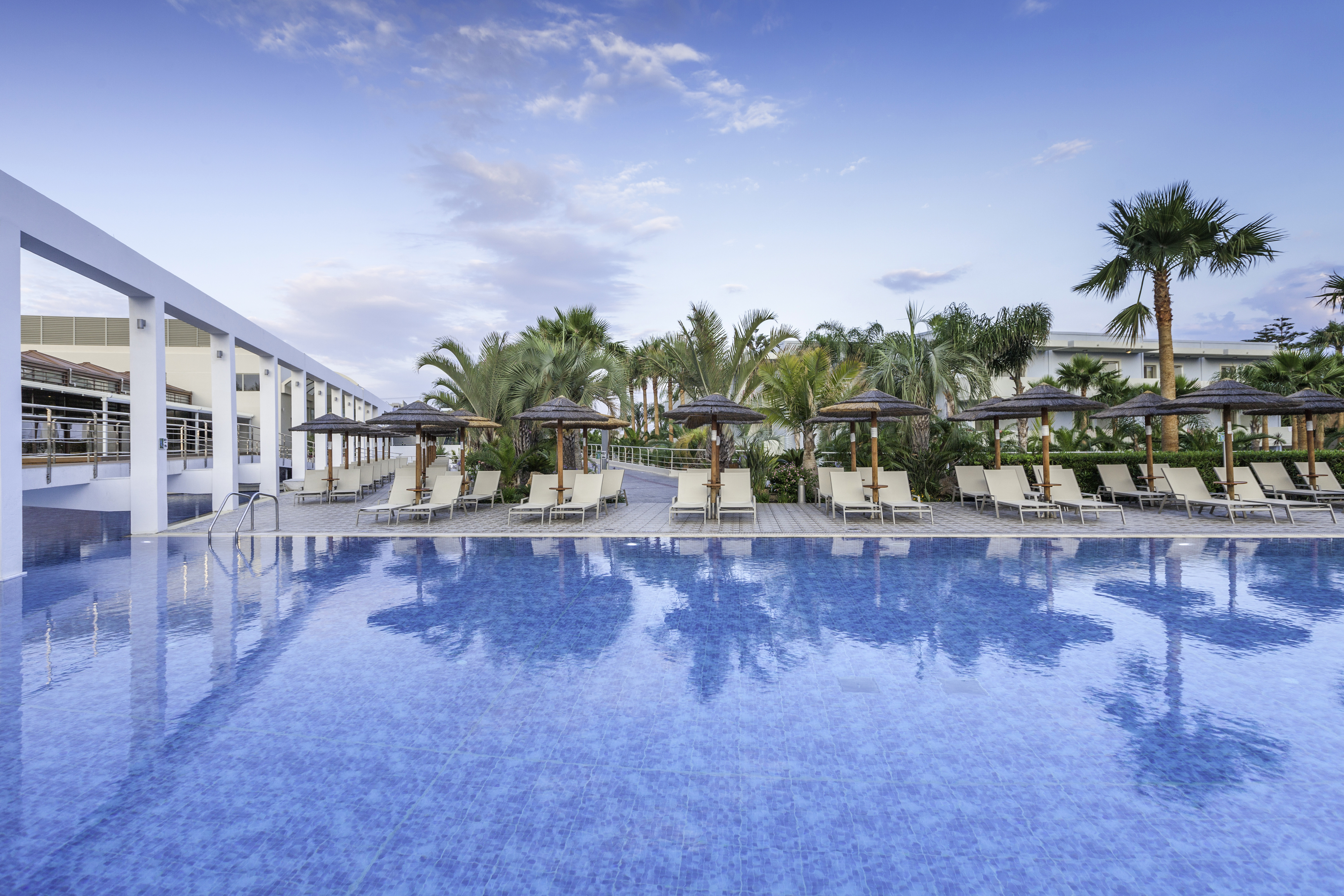 Blue Lagoon Resort 16/34