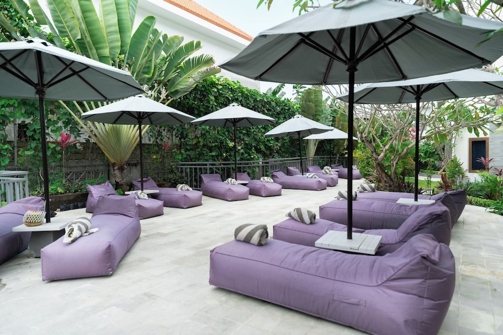 Bali Karma Sajtra Hotel 28/50