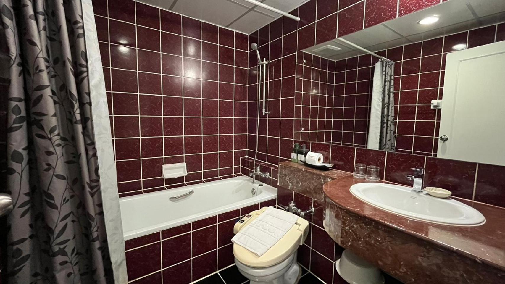 جناح رئاسي بغرفة نوم واحدة، Yellow Ribbon Hills Boutique Suites 2/3