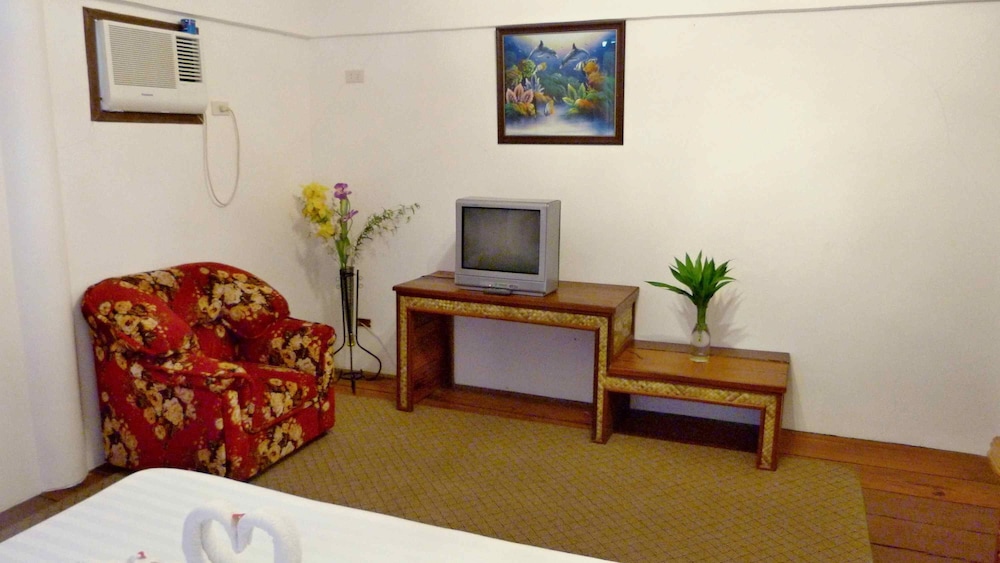 Romantic Beach Villas 30/50