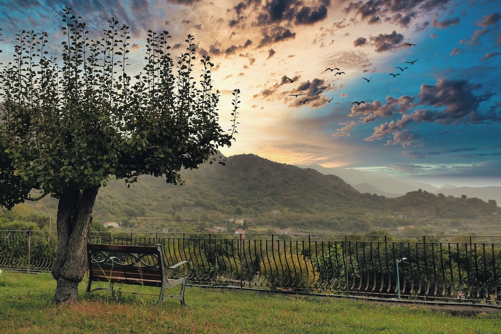 CASALE ROMANO RESORT 38/50