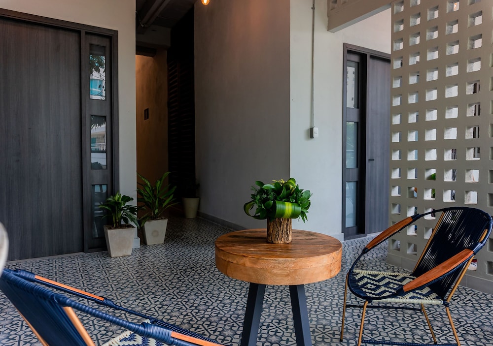 The Garden by DOT Suites 33/50