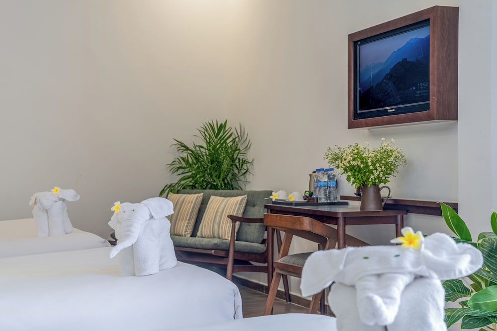Volar Homestay 45/50