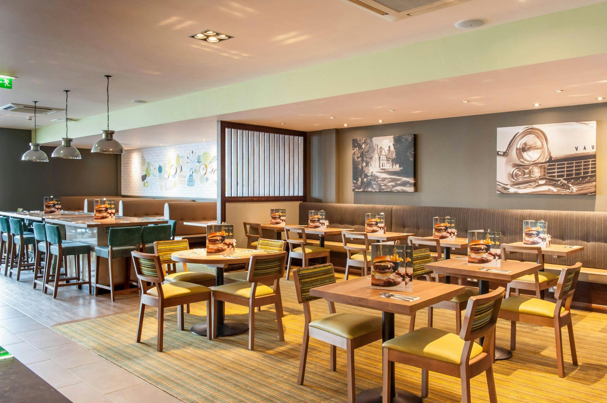 Premier Inn Luton Town Centre Hotel 20/24