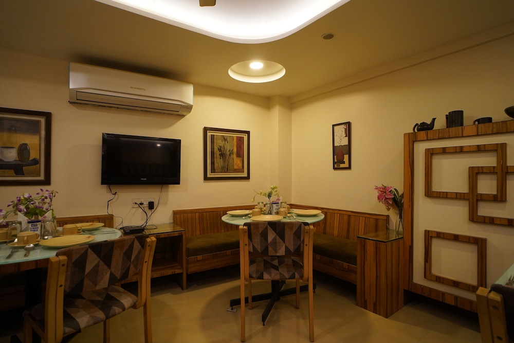 HOTEL GK PALACE 16/25