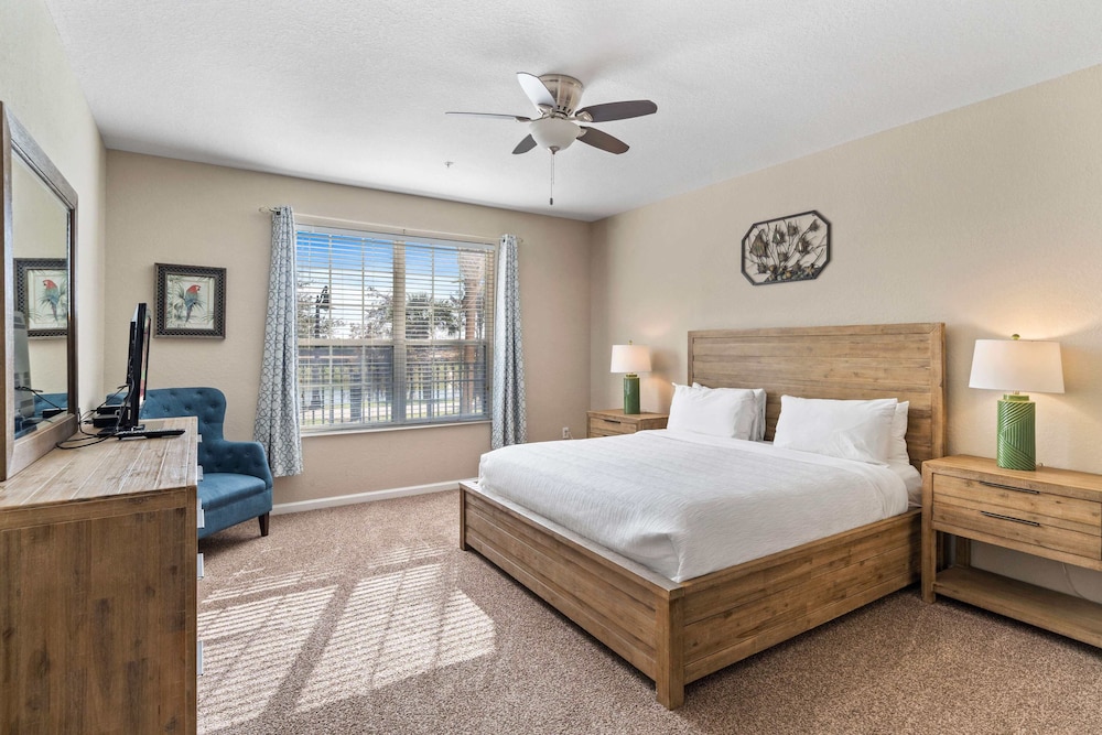 Orlando Resort Rentals near Universal 8/50