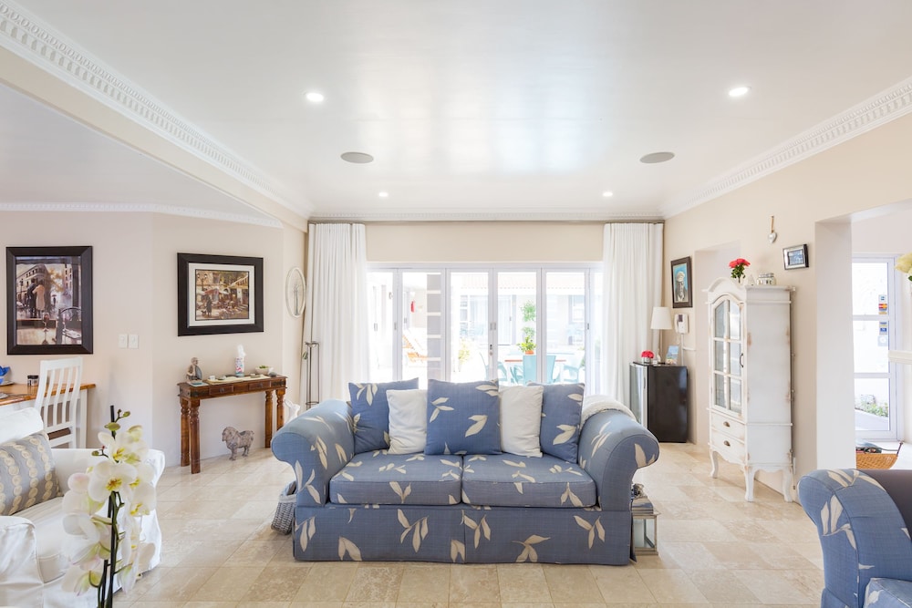 Atlantic Beach Villa 28/50