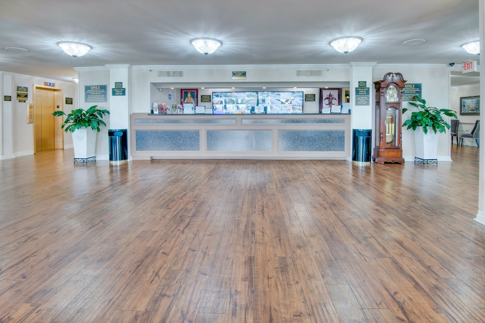 Ramada By Wyndham Metairie New Orleans Airport 8/31