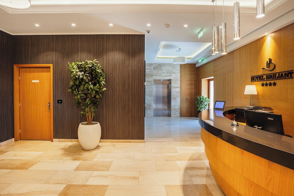 Hotel Briliant 7/43