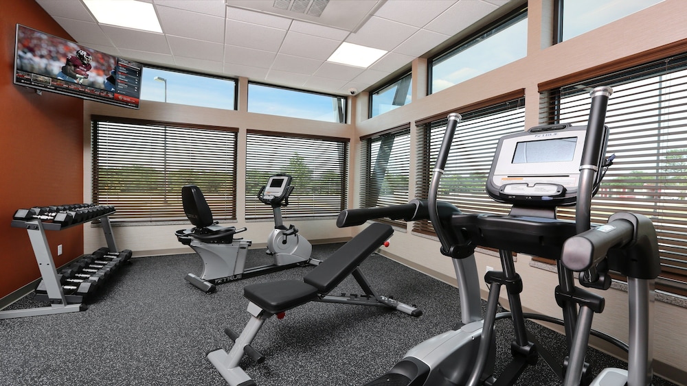 Holiday Inn Express Moline - Quad Cities Area 33/73