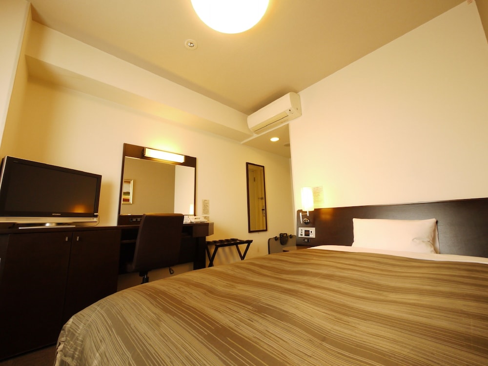 Hotel Route-Inn Shibukawa 9/46