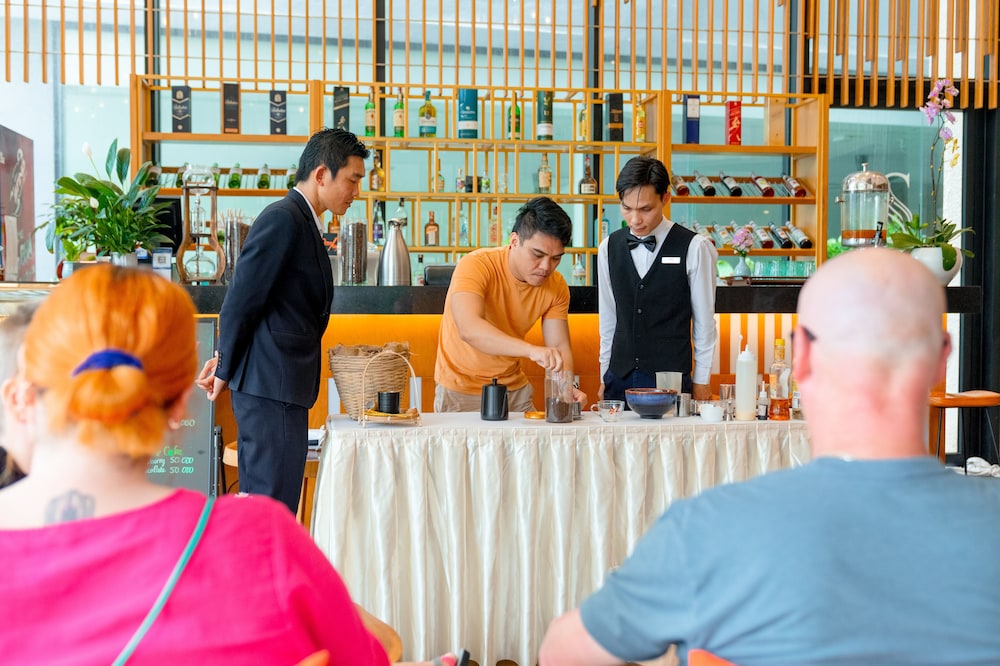 Sala Danang Beach Hotel 7/75