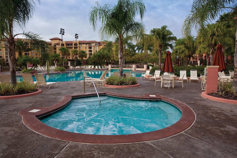 Club Wyndham Bonnet Creek 8/75