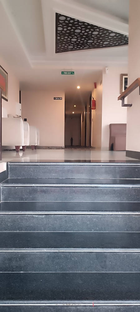 Hotel Vijay Paradise 7/50