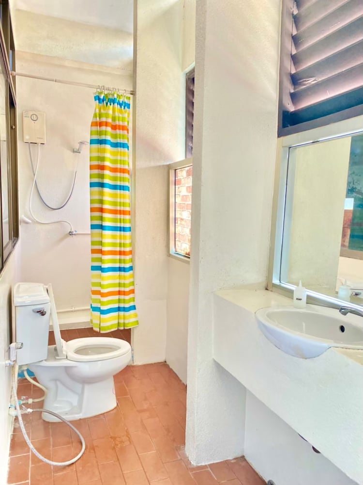 No.7 Guest House 59/61