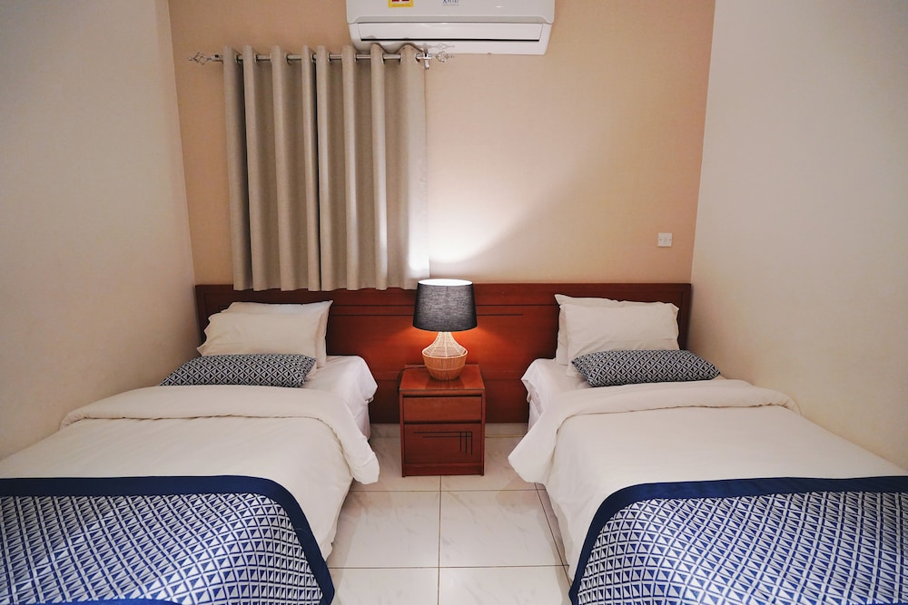 Tropicana Hotel Bahrain 11/50