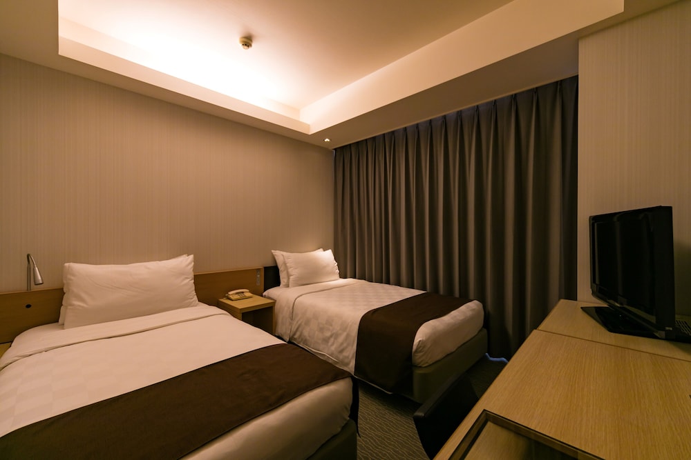 Adjoining 2 Twin Room, Non Smoking (2 rooms are not connected)