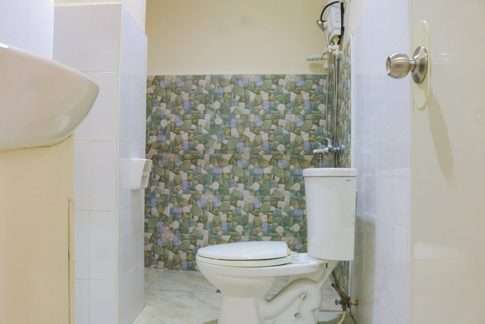 Reddoorz Plus Mabolo Cebu 7/54