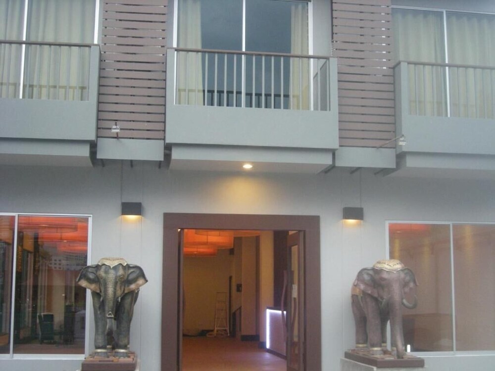 Mawin Hotel 4/40