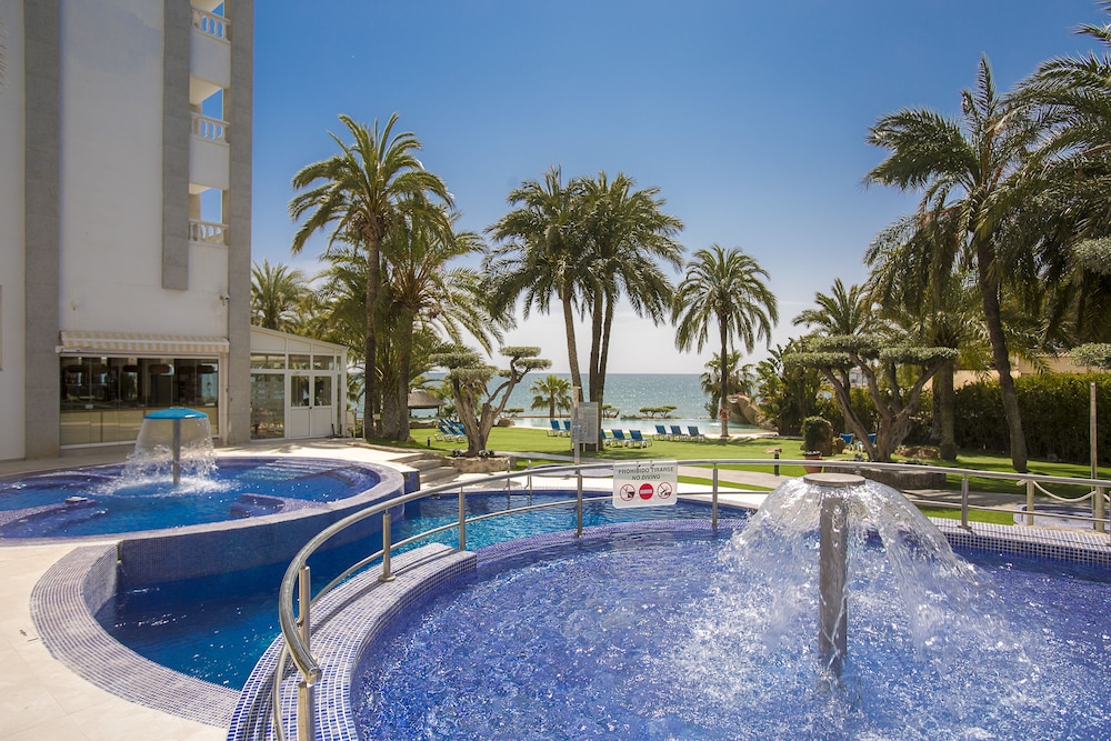 Gran Hotel Las Fuentes 12/35