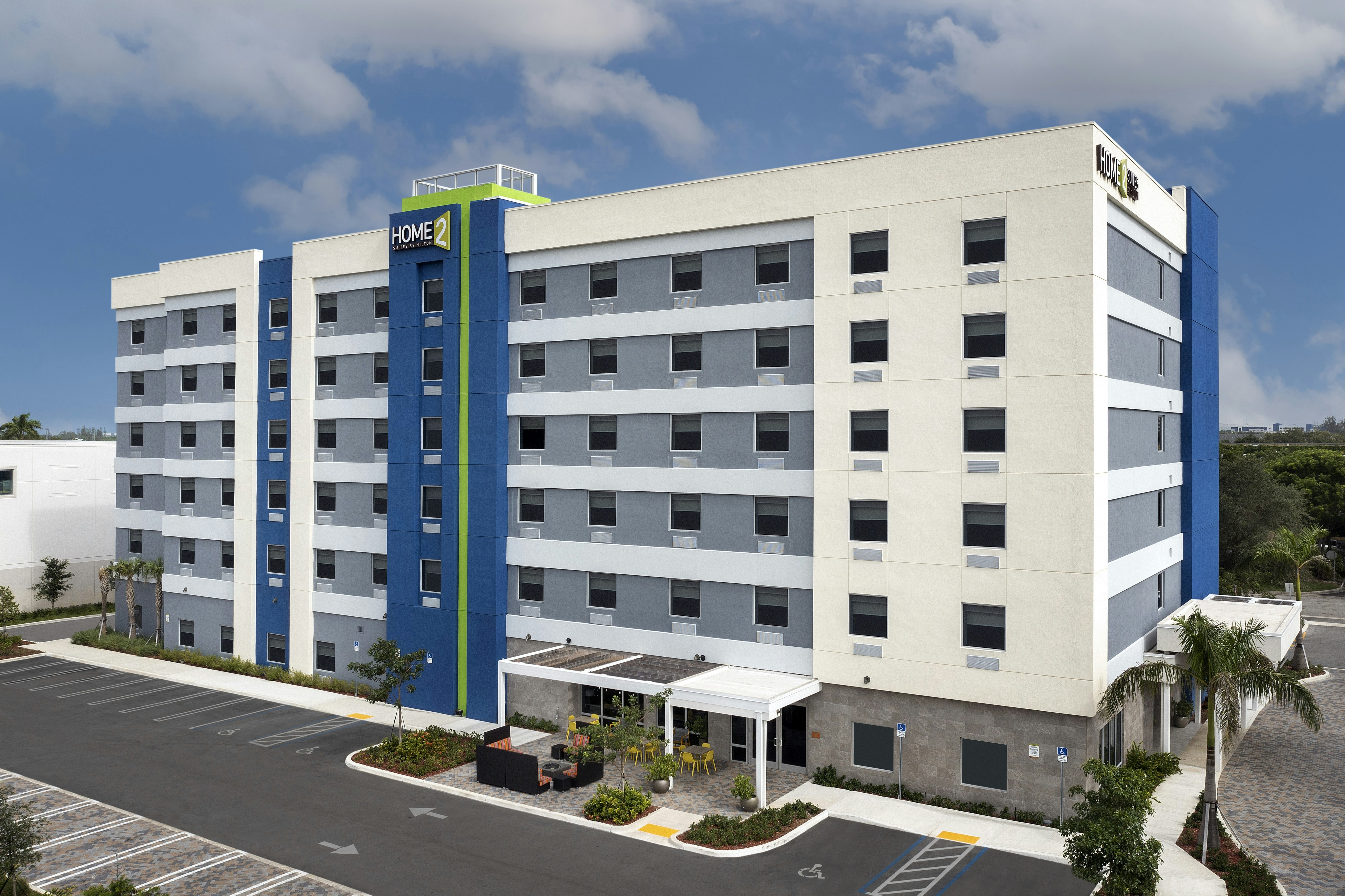 Home2 Suites by Hilton Miami Doral/West Airport, FL 4/43