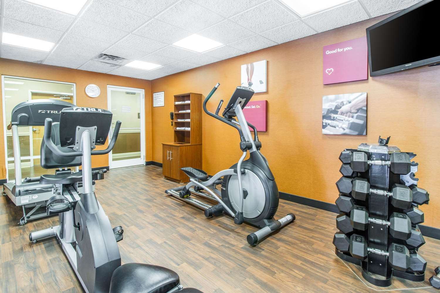 Quality Suites Corbin North 4/13