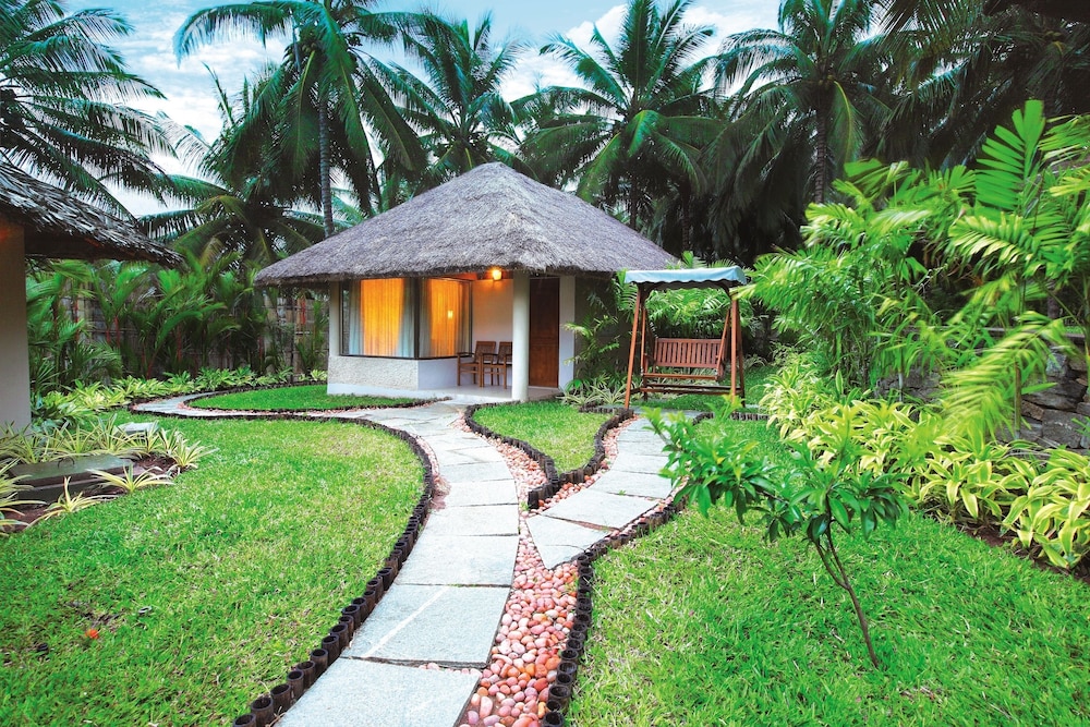 Coco Lagoon By Great Mount Resort 30/42