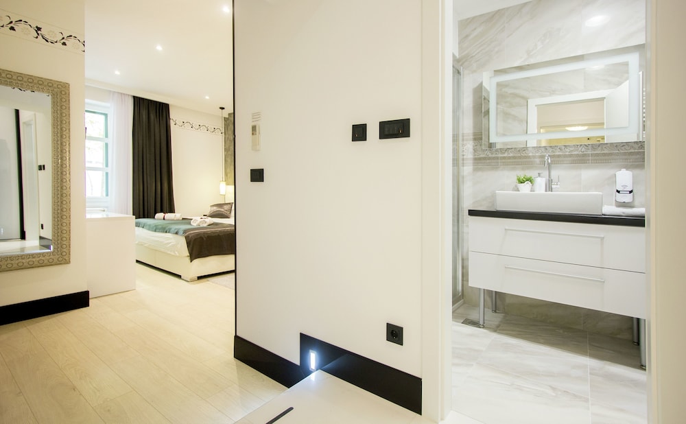 Well Of Life Luxury Rooms 19/26