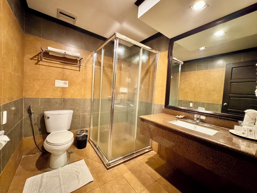 Mo2 Westown Hotel Bacolod - Downtown 41/43