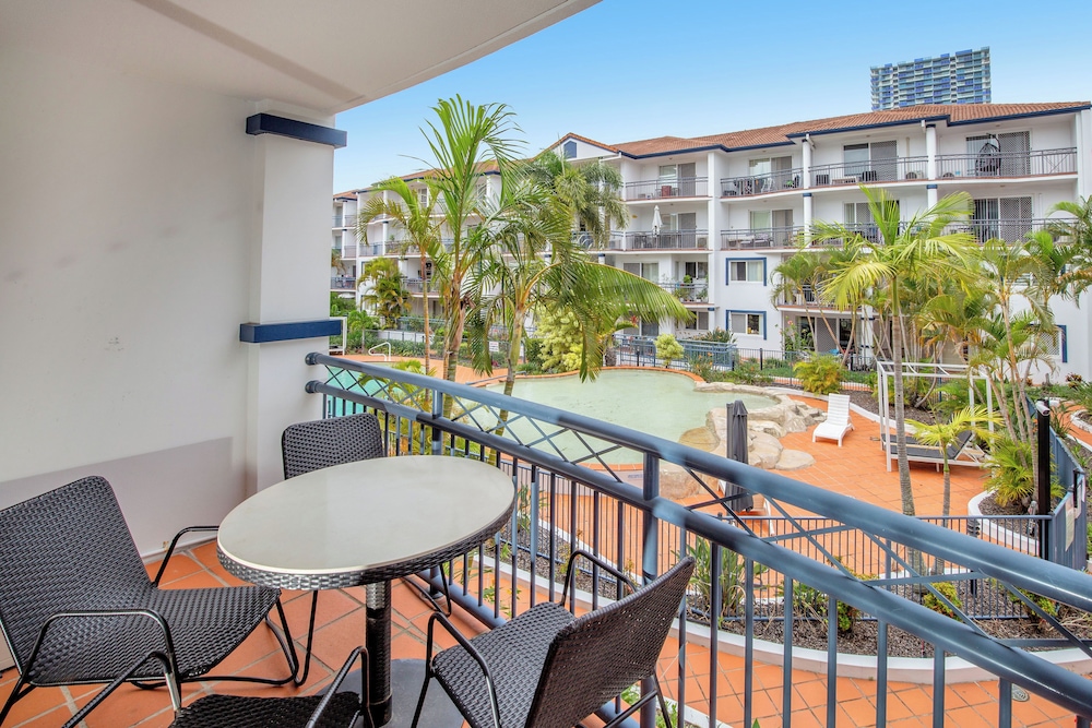 BLUE WATER BAY VILLAS 45/58